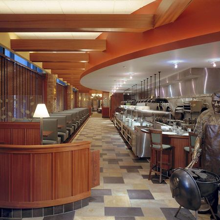 Hilton Garden Inn Chicago Downtown/Magnificent Mile Exteriör bild
