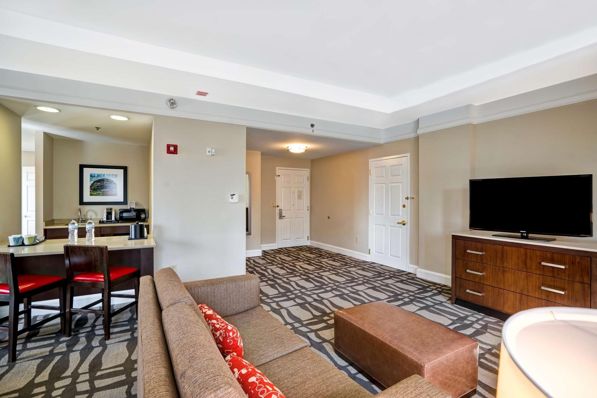 Hilton Garden Inn Chicago Downtown/Magnificent Mile Exteriör bild